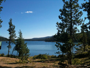 Peaceful Oregon Lake